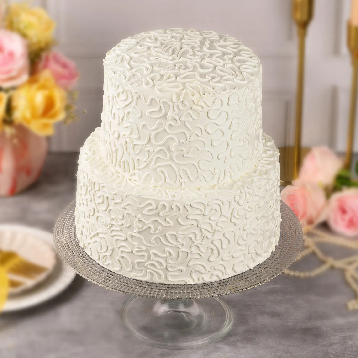 White Chocolate Fantasy Wedding Cake 2 Kg