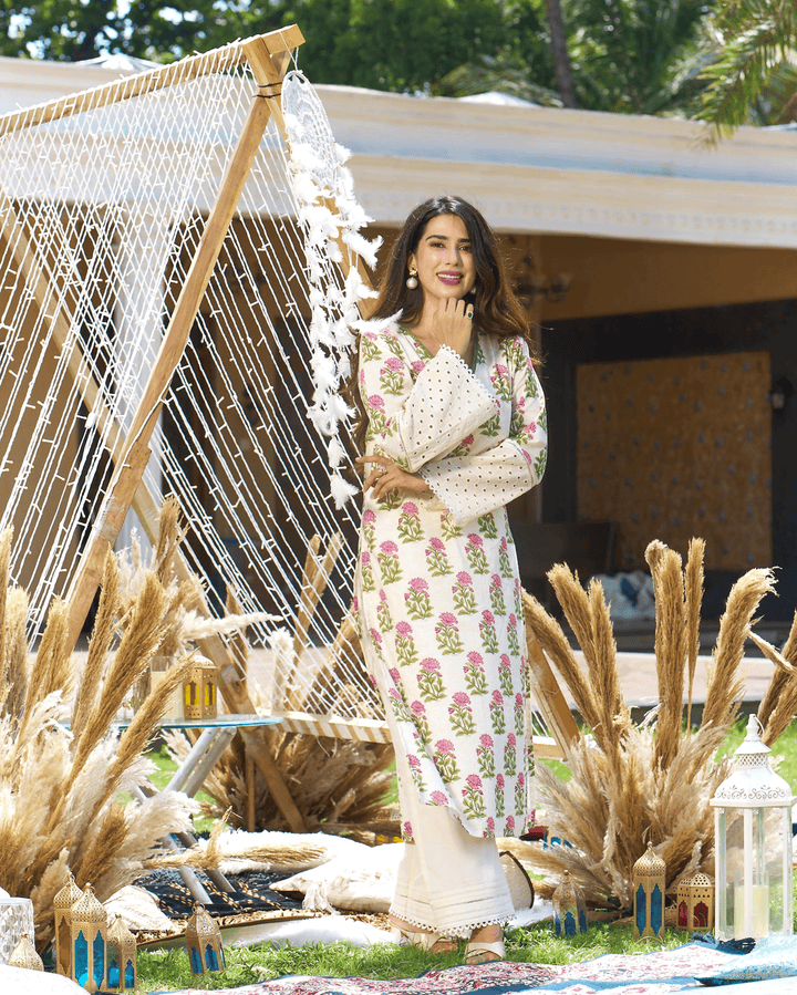 Floral Printed White Dress Embroidered Jalabiya SK4001